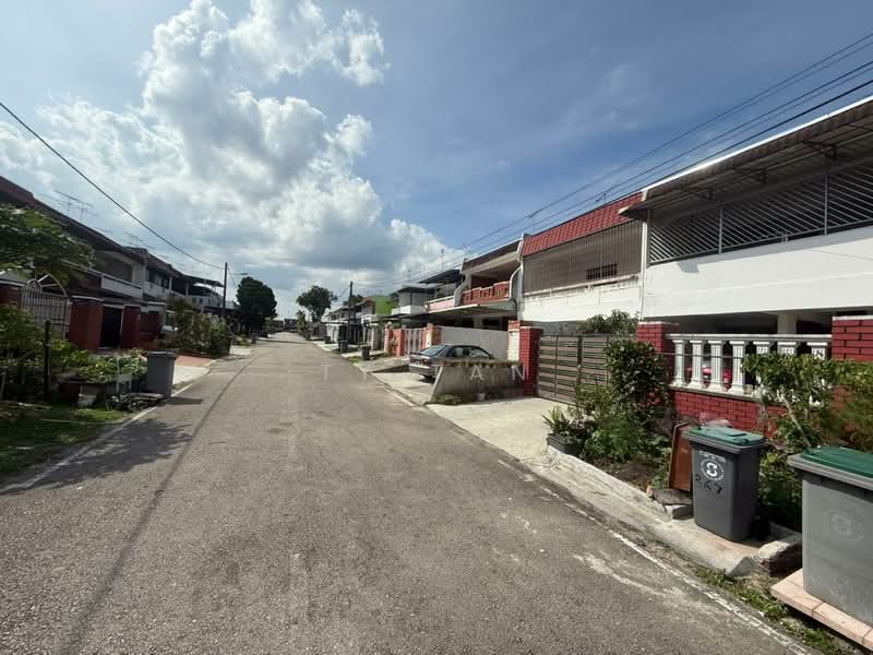 Taman Kota Kulai untuk Untuk Dijual - RM 500,000, Apr 2026 - Exterior - PropertyGuru.com.my