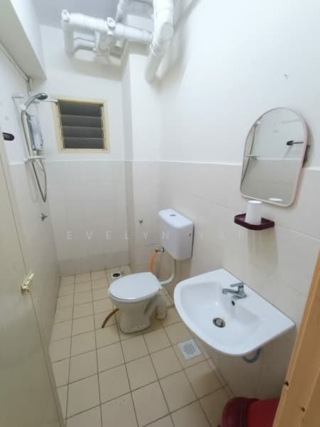 Sri Lavender Apartment untuk Untuk Dijual - RM 280,000, Mac 2026 - Bathroom - PropertyGuru.com.my