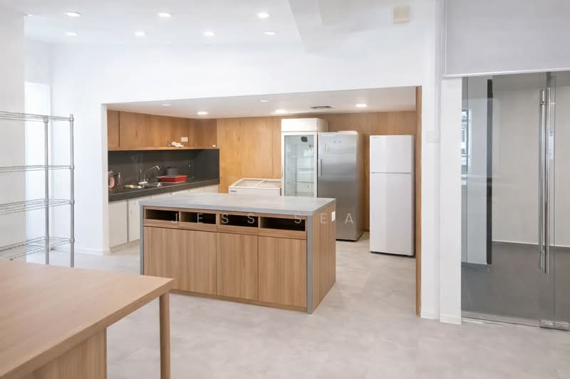 Taman Desa untuk Untuk Disewa - RM 6,500 /bulan, Mac 2026 - Kitchen - PropertyGuru.com.my