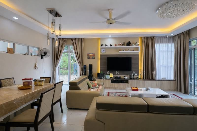2-storey Terraced House for Sale in Setia Tropika (Johor Bahru) - Nelson Tan Poh Kiong - Living Room - PropertyGuru.com.my
