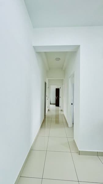 Condominium for Sale at D'Suites Akasia Horizon @ Horizon Hills - Roy Yap - Corridor - PropertyGuru.com.my