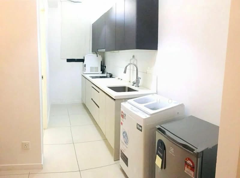 Lexa Residence @ The Quartz WM untuk Untuk Disewa - RM 2,400 /bulan, Mac 2026 - Kitchen - PropertyGuru.com.my