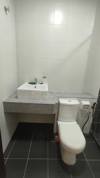 D'Premier 1, Bandar Damai Perdana untuk Untuk Disewa - RM 2,800 /bulan, Mac 2026 - Bathroom - PropertyGuru.com.my