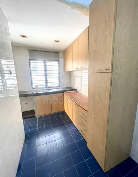 Rumah Teres 2.5 Tingkat untuk Dijual di Rawang (Selangor) - Andy Yap - Kitchen - PropertyGuru.com.my