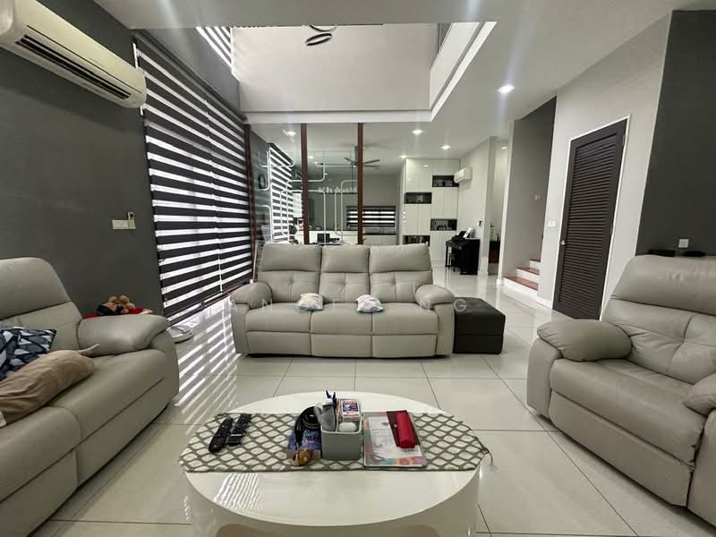 Twin Palms @ Sungai Long untuk Untuk Dijual - RM 1,900,000, Mac 2026 - Living Room - PropertyGuru.com.my