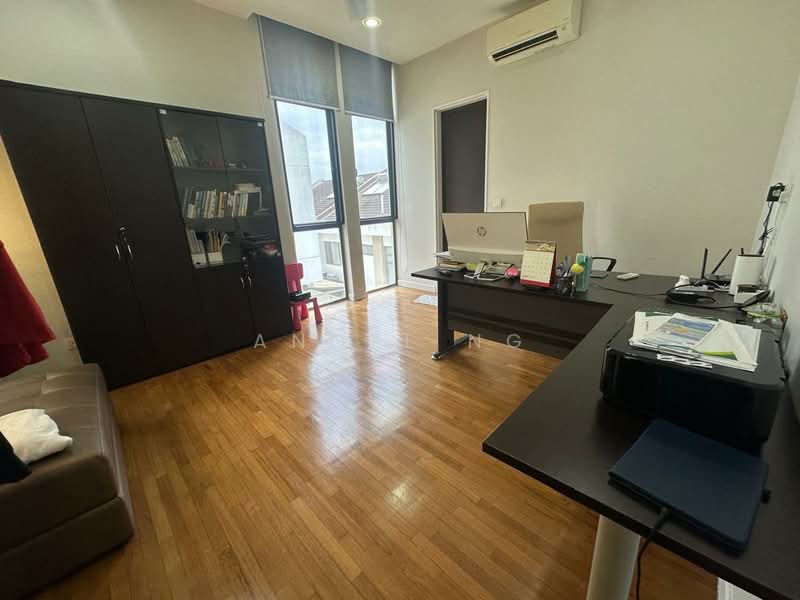 Twin Palms @ Sungai Long untuk Untuk Dijual - RM 1,900,000, Mac 2026 - Study - PropertyGuru.com.my