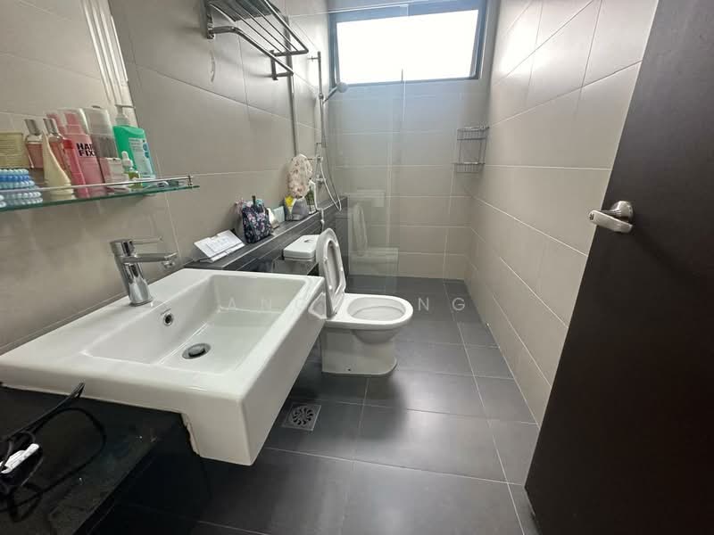 Twin Palms @ Sungai Long untuk Untuk Dijual - RM 1,900,000, Mac 2026 - Bathroom - PropertyGuru.com.my