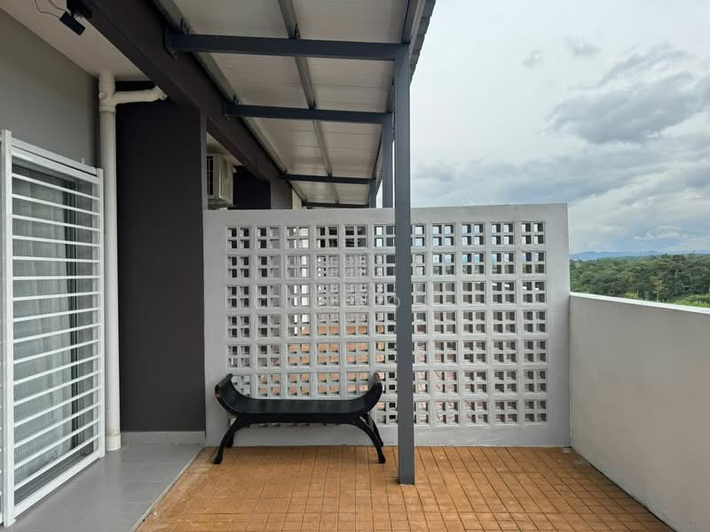 Residensi Kesuma 1 untuk Untuk Disewa - RM 1,800 /bulan, Mac 2026 - Balcony - PropertyGuru.com.my