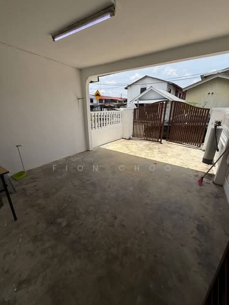 2-storey Terraced House for Rent in Johor Bahru (Johor) - Fion Choo - Exterior - PropertyGuru.com.my