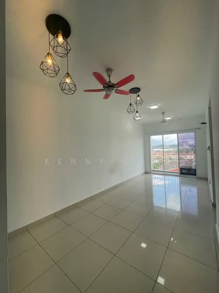 7 Tree Seven Residence untuk Untuk Disewa - RM 1,300 /bulan, Mac 2026 - Living Room - PropertyGuru.com.my