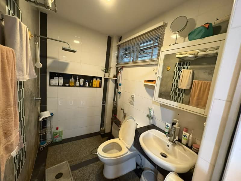 Taman Desa untuk Untuk Dijual - RM 2,080,000, Mac 2026 - Bathroom - PropertyGuru.com.my