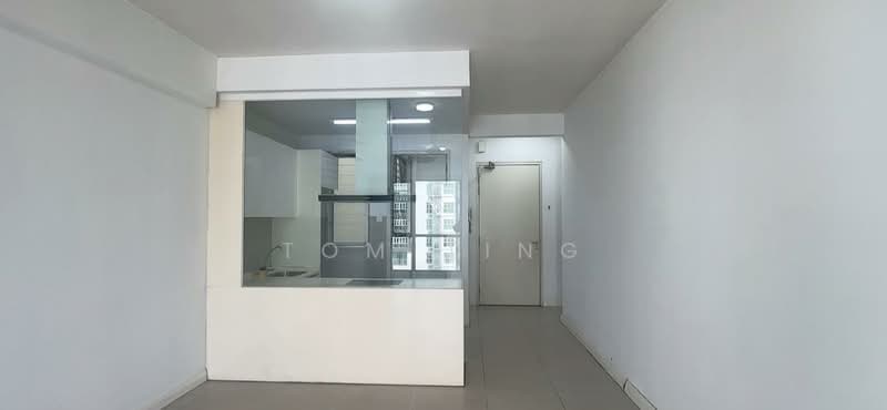 Service Residence for Sale at Nova Saujana - Tom Ting - Kitchen - PropertyGuru.com.my