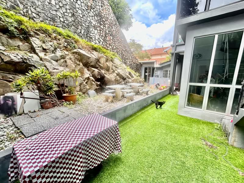 2.5-storey Terraced House for Sale in Ukay Perdana (Ulu Kelang) - Abid Sabarudin - Exterior - PropertyGuru.com.my
