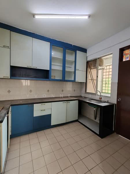 Pangsapuri Persiaran Tanjung untuk Untuk Dijual - RM 300,000, Mac 2026 - Kitchen - PropertyGuru.com.my
