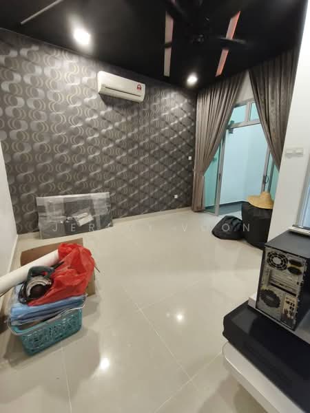 Taman Gaya untuk Untuk Dijual - RM 1,500,000, Mac 2026 - Living Room - PropertyGuru.com.my