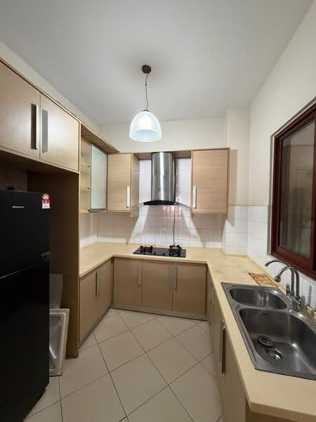 Condominium for Rent at Surian Condominium - Jc Lee - Kitchen - PropertyGuru.com.my