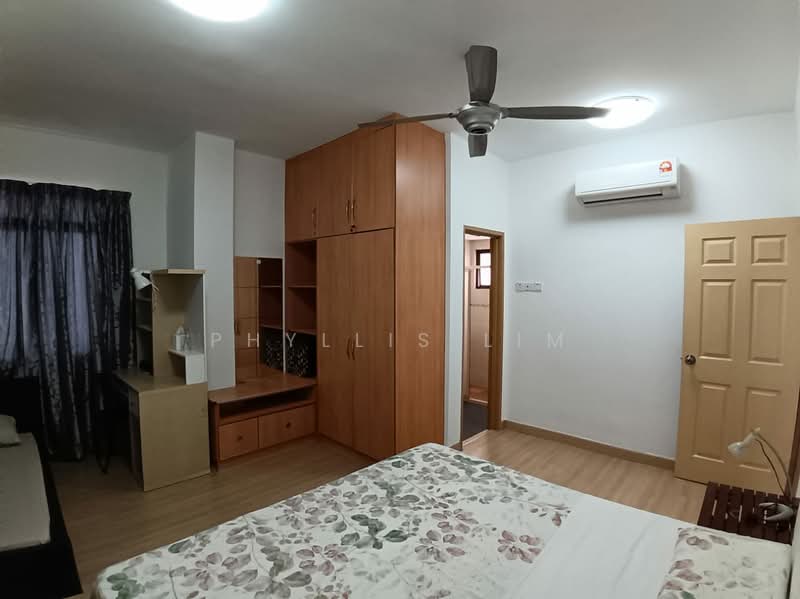 Condominium for Sale at Pelangi Astana - Phyllis Lim - Bedroom - PropertyGuru.com.my