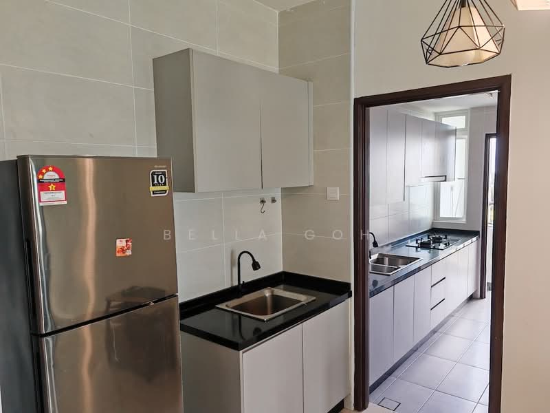 Service Residence for Sale at KSL Residence @ Daya - Bella Goh - Kitchen - PropertyGuru.com.my