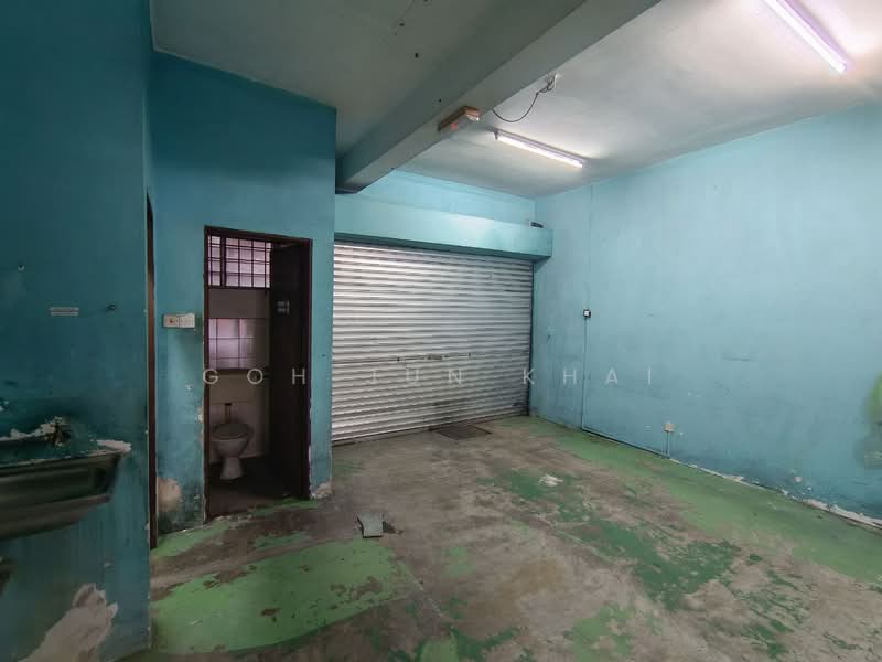 Shop for Rent in Seremban (Negeri Sembilan) - Goh Jun Khai - Interior - PropertyGuru.com.my