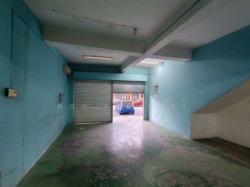 Shop for Rent in Seremban (Negeri Sembilan) - Goh Jun Khai - Exterior - PropertyGuru.com.my