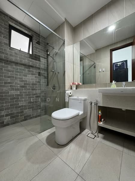 Condominium for Rent at Queens Residences Q1 @ Queens Waterfront - Leon Leow - Bathroom - PropertyGuru.com.my