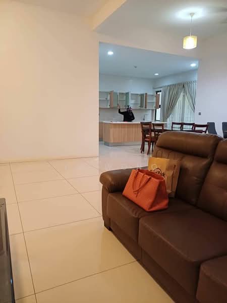 Semi-Detached House for Sale in East Ledang (Iskandar Puteri (Nusajaya)) - Ym Wong - Living Room - PropertyGuru.com.my