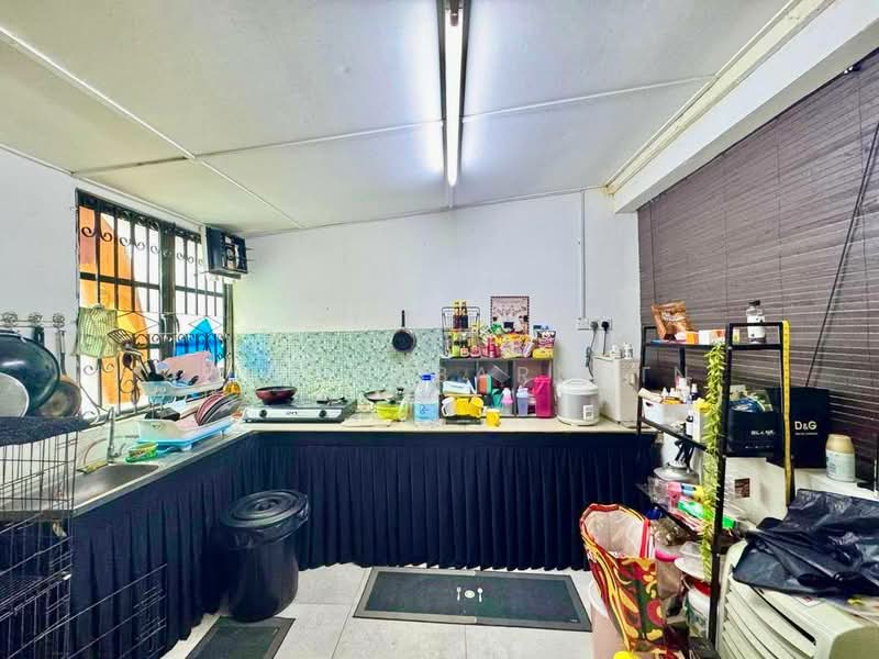 2-storey Terraced House for Sale in Ampang Jaya (Ampang) - Abid Sabarudin - Kitchen - PropertyGuru.com.my
