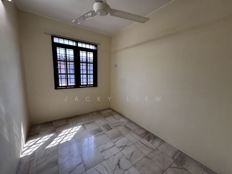 2-storey Terraced House for Rent in Taman Lapangan Ria (Ipoh) - Jacky Liew - Interior - PropertyGuru.com.my