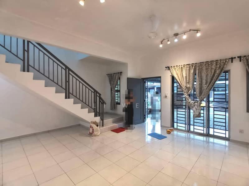 2-storey Terraced House for Rent in Nusa Bayu (Iskandar Puteri (Nusajaya)) - Li Wei - Living Room - PropertyGuru.com.my