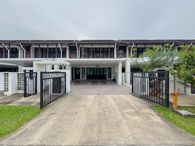 2-storey Terraced House for Sale in Elmina (Shah Alam) - Danial Mohd Zaki - Exterior - PropertyGuru.com.my