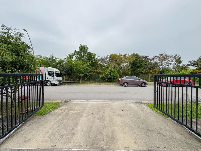 2-storey Terraced House for Sale in Elmina (Shah Alam) - Danial Mohd Zaki - Exterior - PropertyGuru.com.my