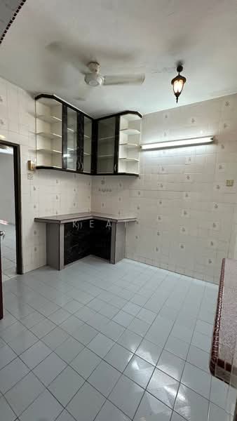 2-storey Terraced House for Sale in Taman Ampang (Ipoh) - KEAT . - Kitchen - PropertyGuru.com.my
