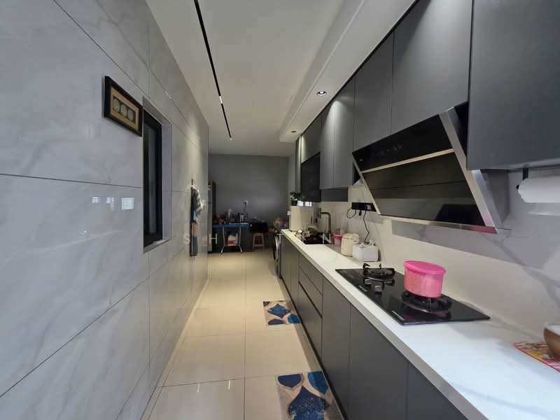 2-storey Terraced House for Sale in Taman Putri Kulai (Kulai) - Shi Ting - Kitchen - PropertyGuru.com.my