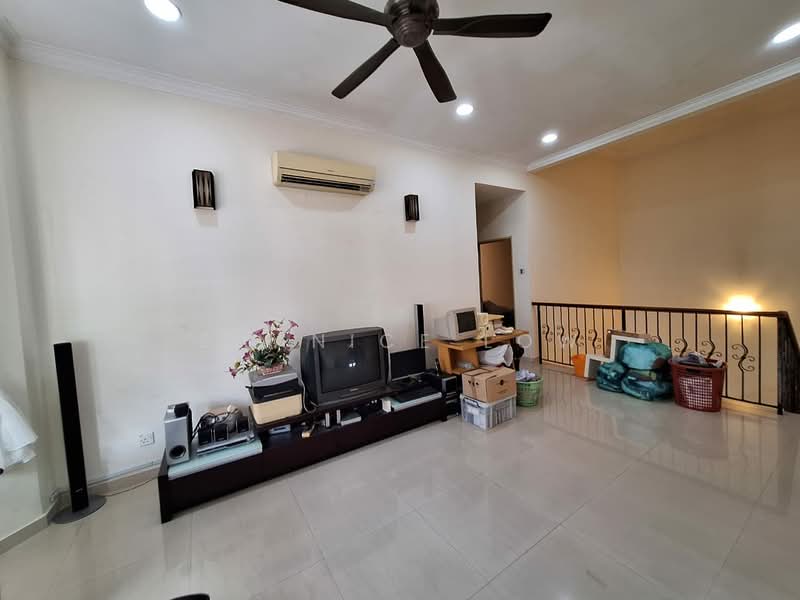 Semi-Detached House for Sale in Bandar Puteri Puchong (Puchong) - Shanice Low - Living Room - PropertyGuru.com.my