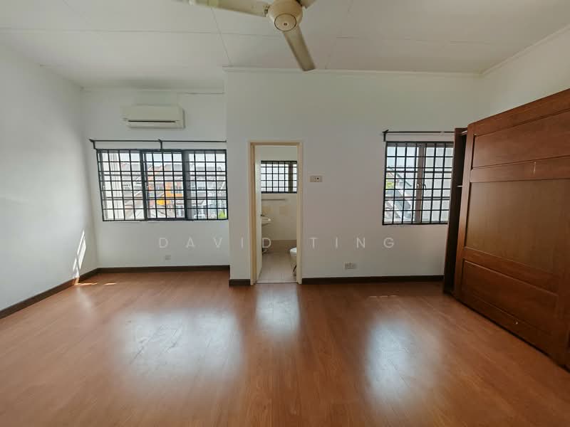 Subang Jaya untuk Untuk Dijual - RM 780,000, Mac 2026 - Master Bedroom - PropertyGuru.com.my
