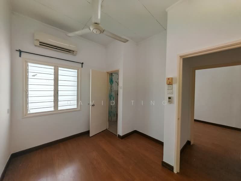 Subang Jaya untuk Untuk Dijual - RM 780,000, Mac 2026 - Third Bedroom - PropertyGuru.com.my