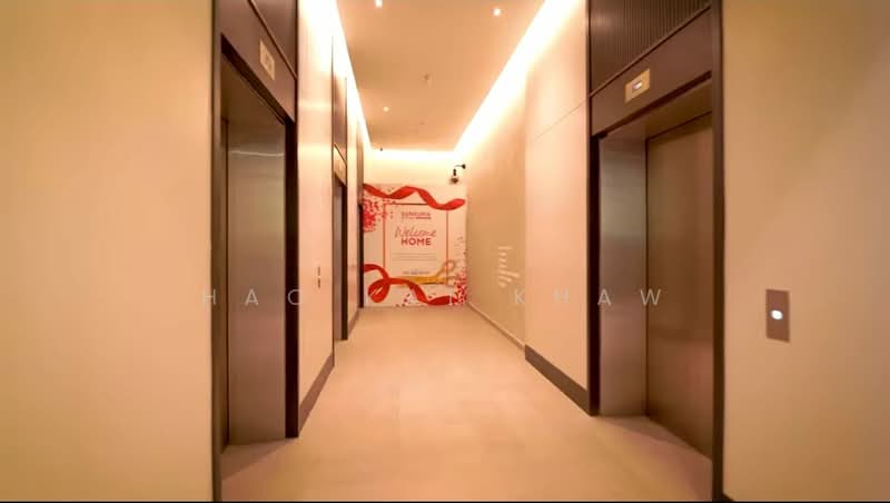 Service Residence for Sale at SUNSURIA FORUM SERVICED APARTMENT - Hao Kai Khaw - Corridor - PropertyGuru.com.my