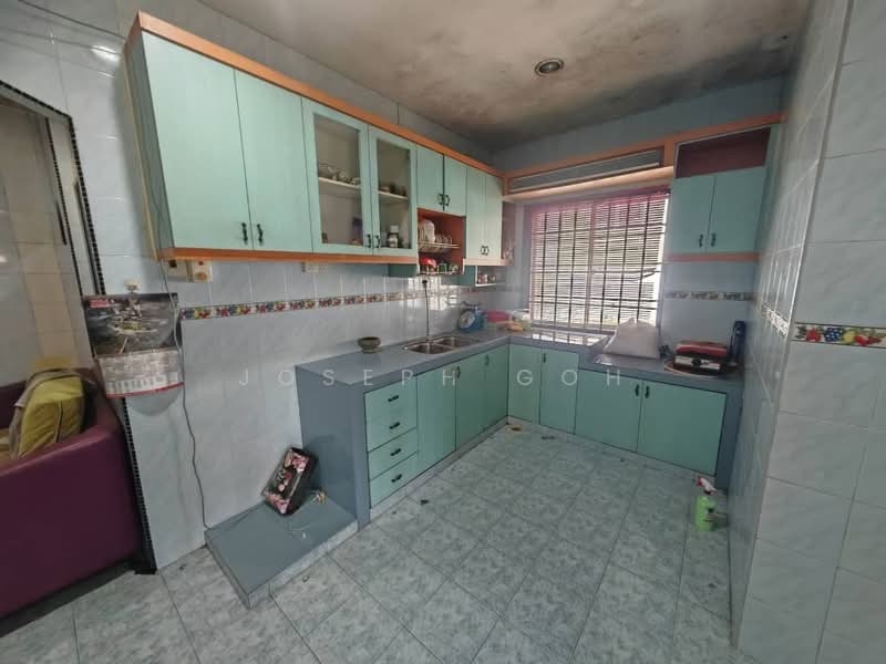 1-storey Terraced House for Sale in Taman Putri Kulai (Kulai) - Joseph Goh - Kitchen - PropertyGuru.com.my