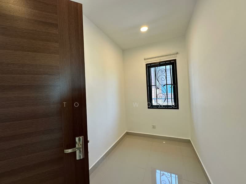 Semi-Detached House for Sale in Bandar Sungai Long (Selangor) - Tommy Wong - PropertyGuru.com.my