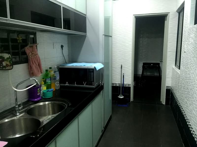 2-storey Terraced House for Sale in Bandar Putra (Kulai) - Calvin Lee - Kitchen - PropertyGuru.com.my
