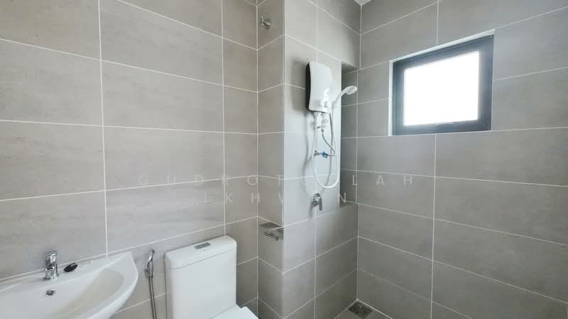 2-storey Terraced House for Sale in Cyberjaya (Selangor) - Gudrotullah Ikhwan - Bathroom - PropertyGuru.com.my