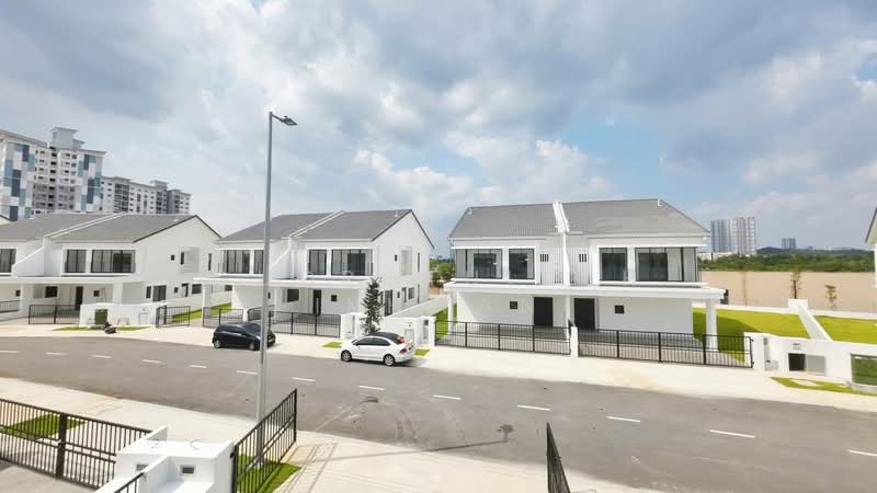 2-storey Terraced House for Sale in Cyberjaya (Selangor) - Gudrotullah Ikhwan - Exterior - PropertyGuru.com.my