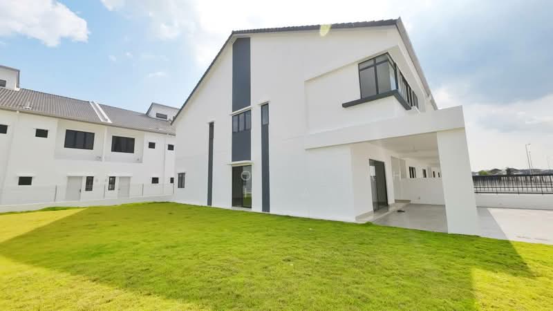 2-storey Terraced House for Sale in Cyberjaya (Selangor) - Gudrotullah Ikhwan - Exterior - PropertyGuru.com.my