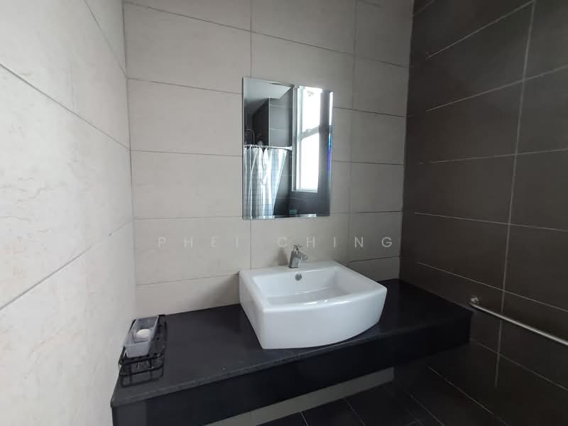 D'Zone Condominium untuk Untuk Disewa - RM 1,800 /bulan, Mac 2026 - Bathroom 2 - PropertyGuru.com.my