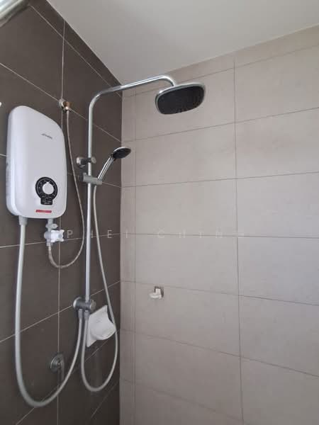 D'Zone Condominium untuk Untuk Disewa - RM 1,800 /bulan, Mac 2026 - Bathroom 2 - PropertyGuru.com.my