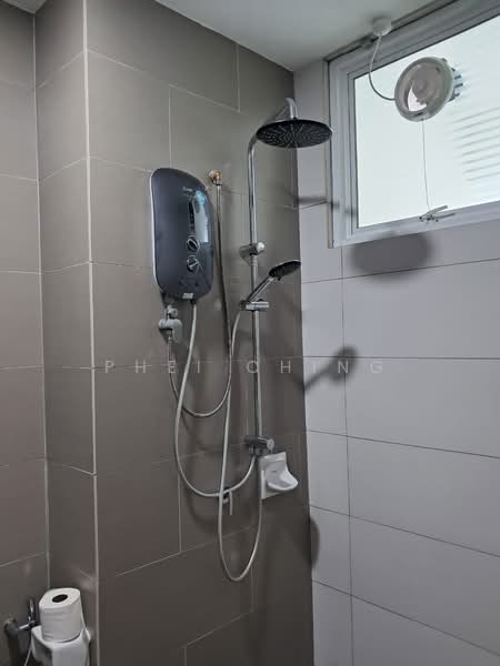 D'Zone Condominium untuk Untuk Disewa - RM 1,800 /bulan, Mac 2026 - Coomon Bathroom - PropertyGuru.com.my