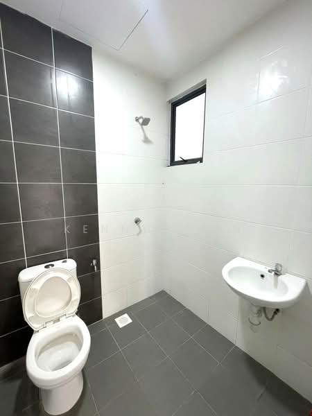 Damai Vista untuk Untuk Disewa - RM 1,400 /bulan, Mac 2026 - Bathroom - PropertyGuru.com.my