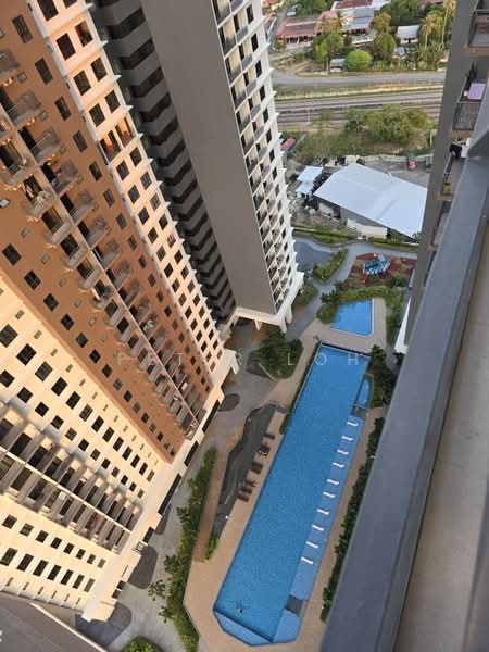 Apartment for Rent at PANGSAPURI SERVIS ASTON ACACIA - Peter Loh - Exterior - PropertyGuru.com.my