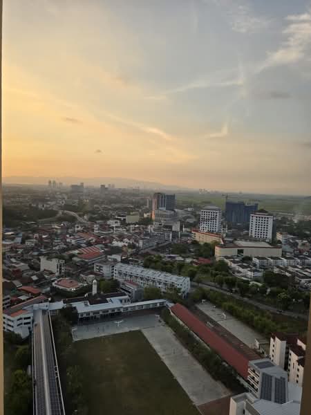 Apartment for Rent at PANGSAPURI SERVIS ASTON ACACIA - Peter Loh - Exterior - PropertyGuru.com.my