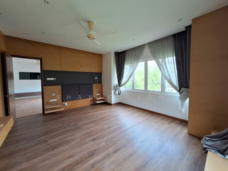 Semi-Detached House for Sale in Bandar Puteri Puchong (Puchong) - Shanice Low - Bedroom - PropertyGuru.com.my